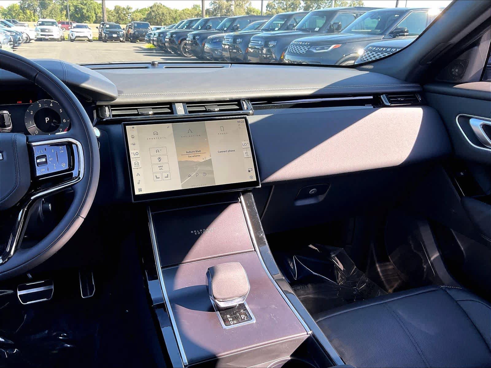 New 2026 Land Rover Range Rover Velar Belgravia AWD/4WD image 9