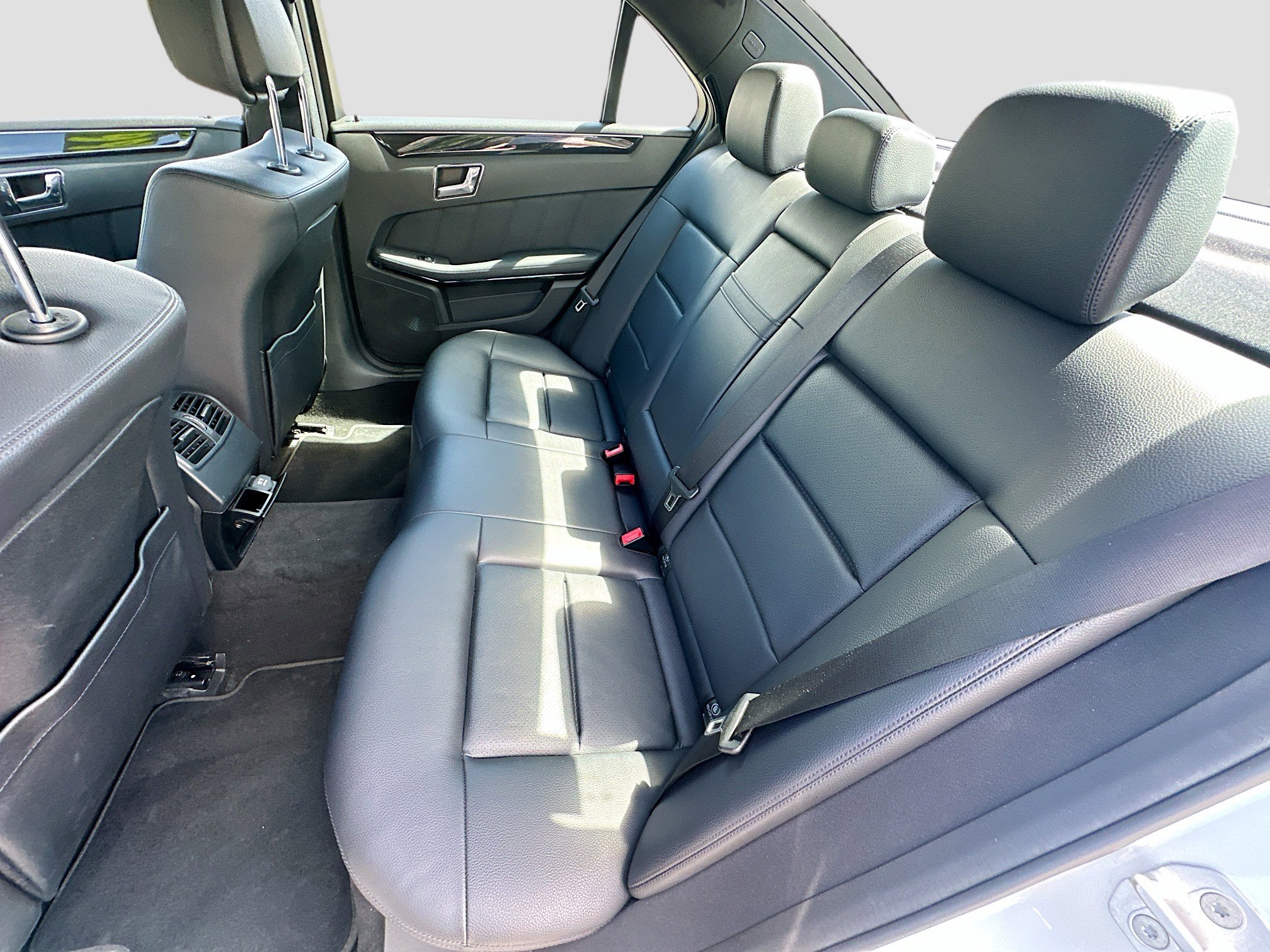 Used 2011 Mercedes-Benz E 350 E 350 image 26