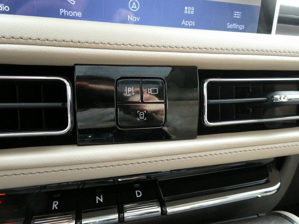 Used 2024 Lincoln Aviator Reserve w/ Equipment Group 201A AWD/4WD image 30