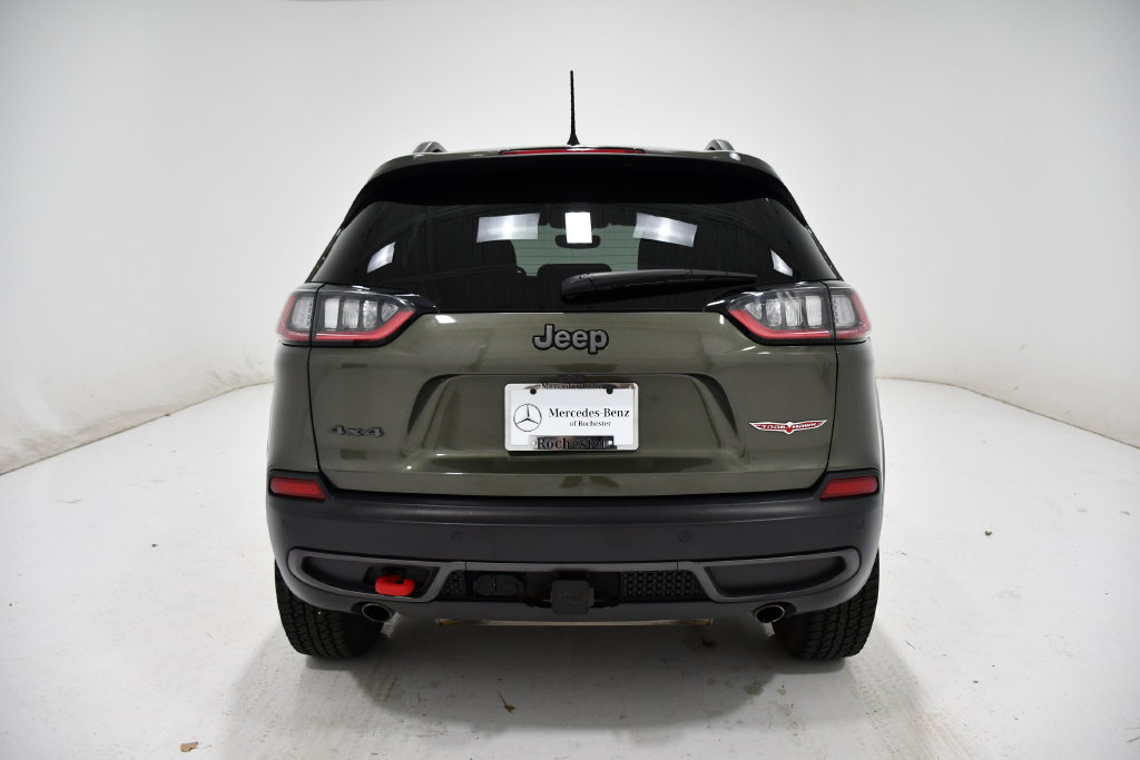 Used 2019 Jeep Cherokee Trailhawk w/ Cold Weather Group AWD/4WD image 4