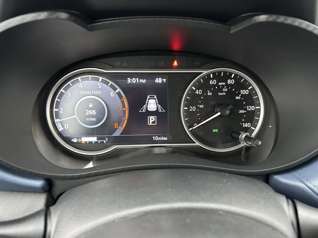 New 2025 Nissan Versa SV w/ Trunk Package image 15