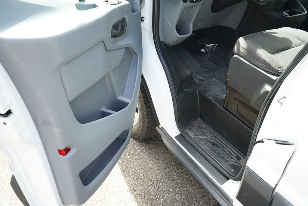 Used 2017 Ford Transit 350 XLT RWD image 27