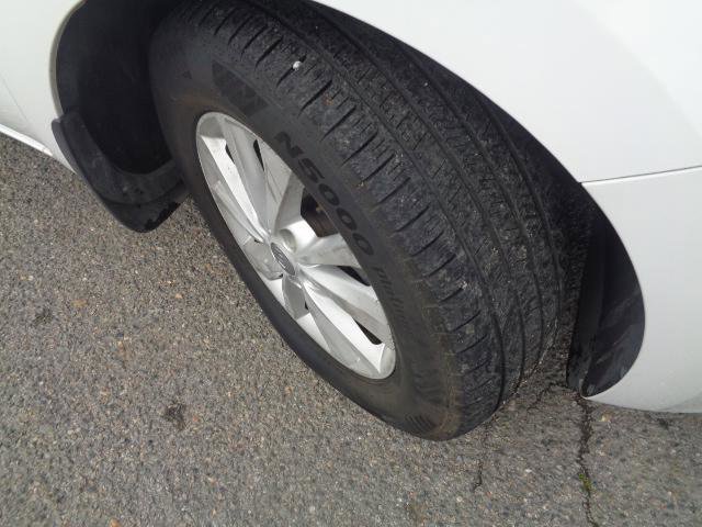 Used 2016 Kia Sedona L image 31