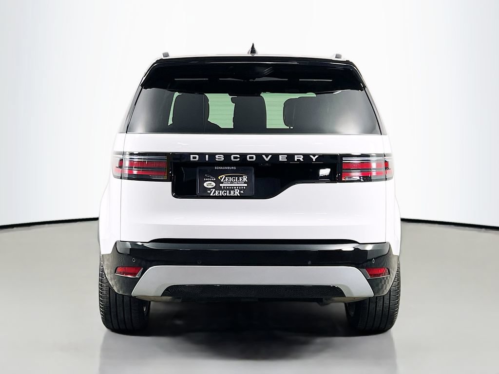 Certified 2025 Land Rover Discovery Metropolitan Edition AWD/4WD image 6