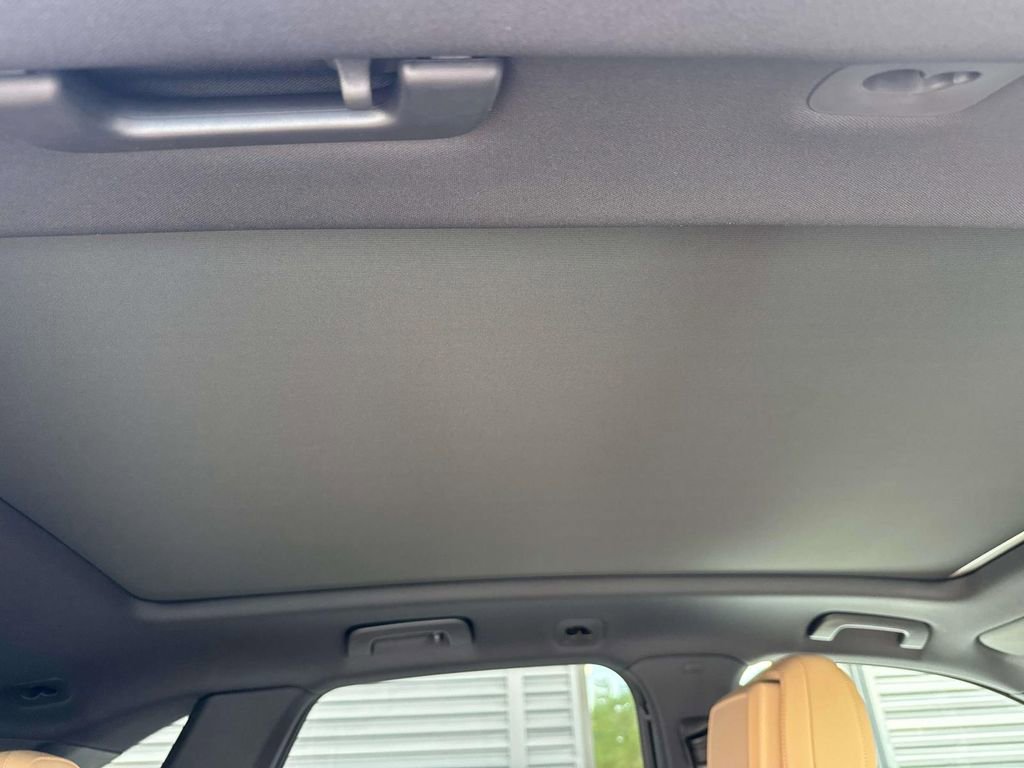 New 2026 Porsche Cayenne image 15