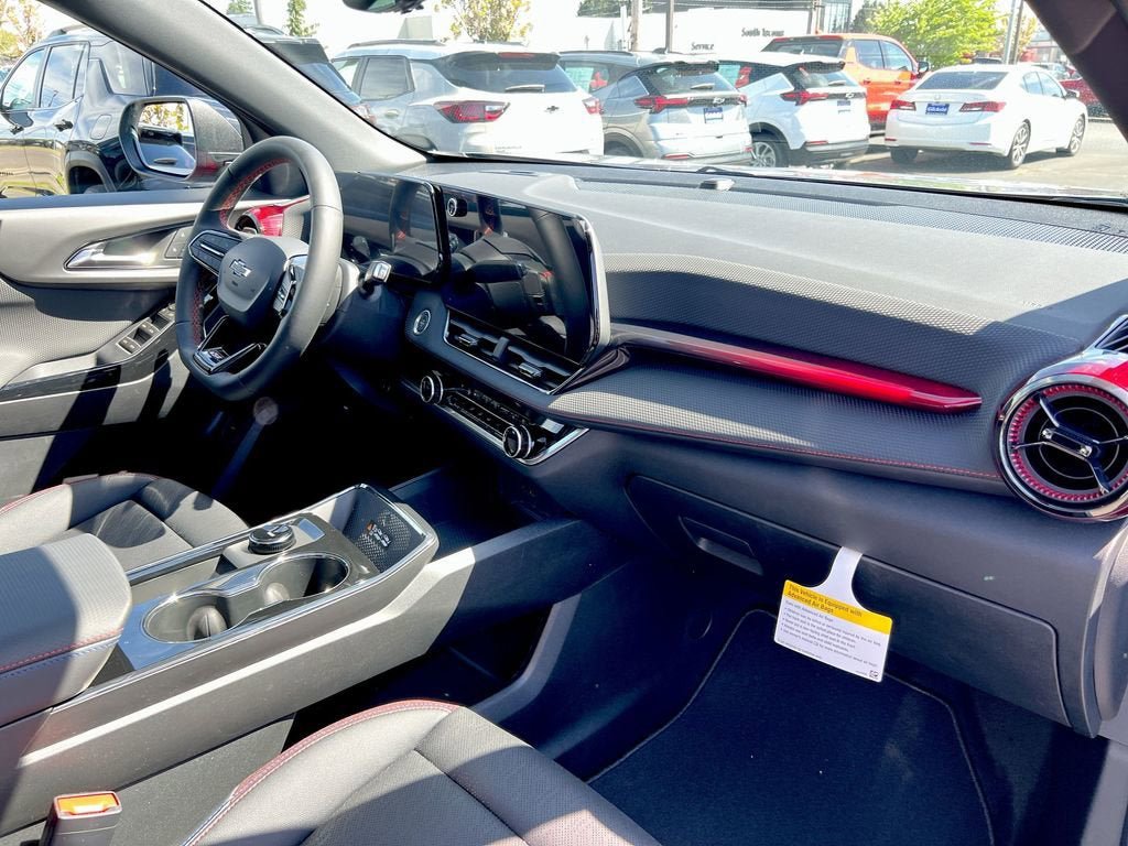 New 2026 Chevrolet Equinox RS w/ Convenience Package III AWD/4WD image 23