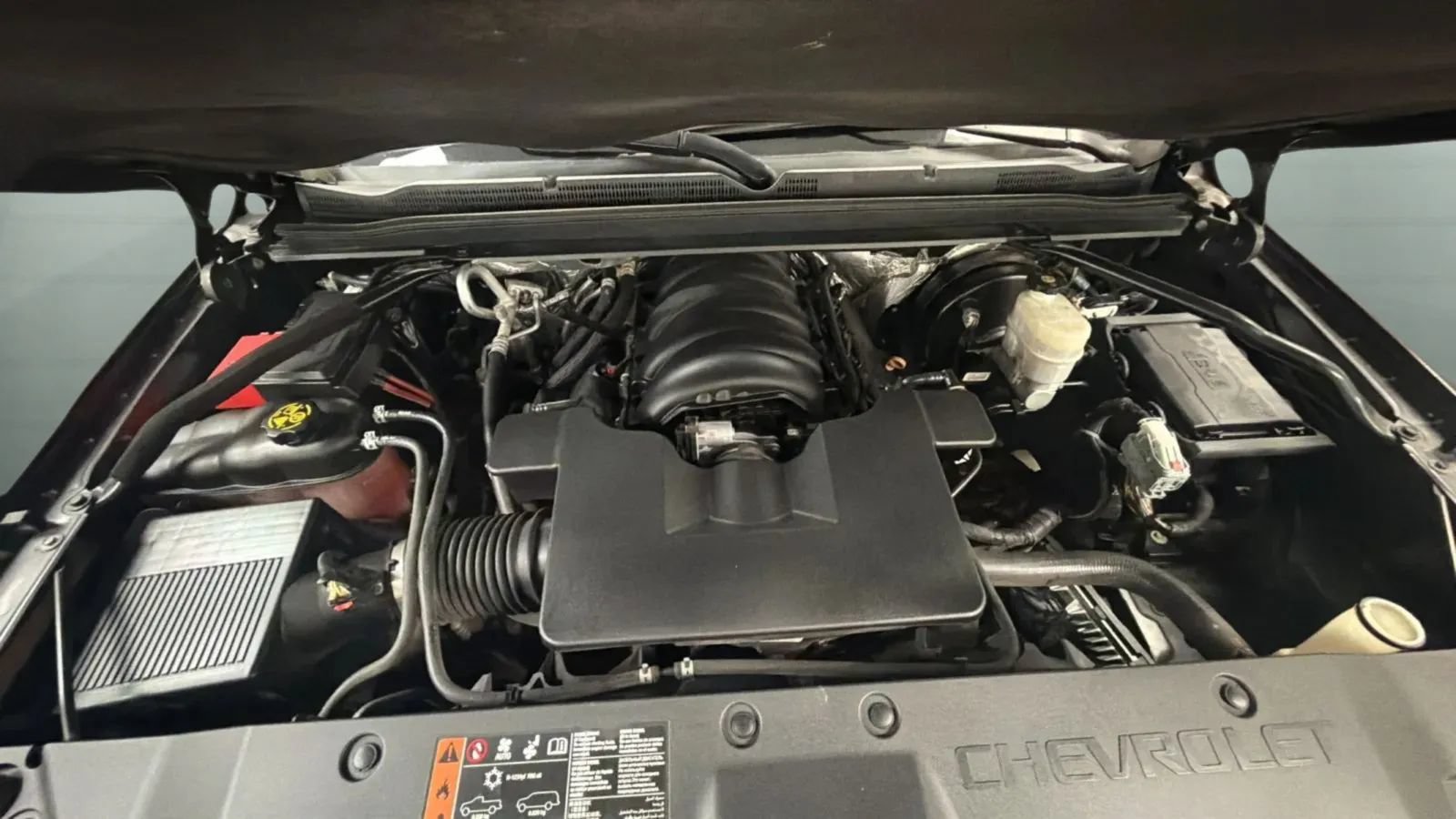 Used 2017 Chevrolet Suburban Premier RWD image 23