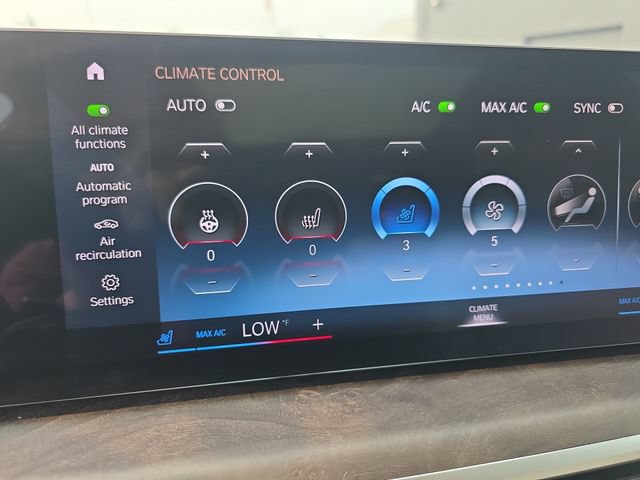 Used 2023 BMW X7 M60i w/ Executive Package AWD/4WD image 37