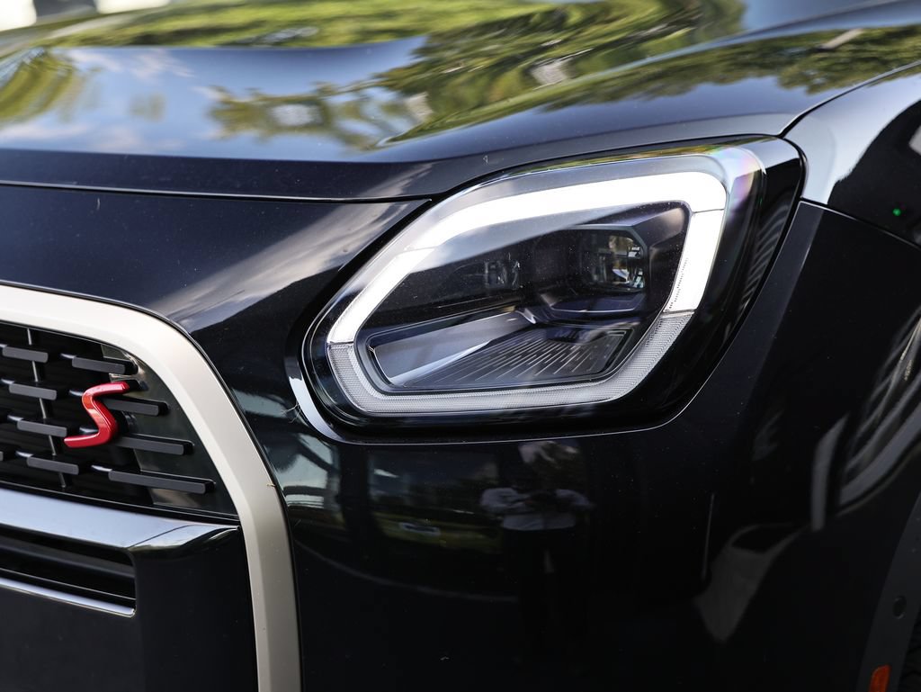Used 2025 MINI Cooper Countryman S w/ Comfort Package Max AWD/4WD image 12