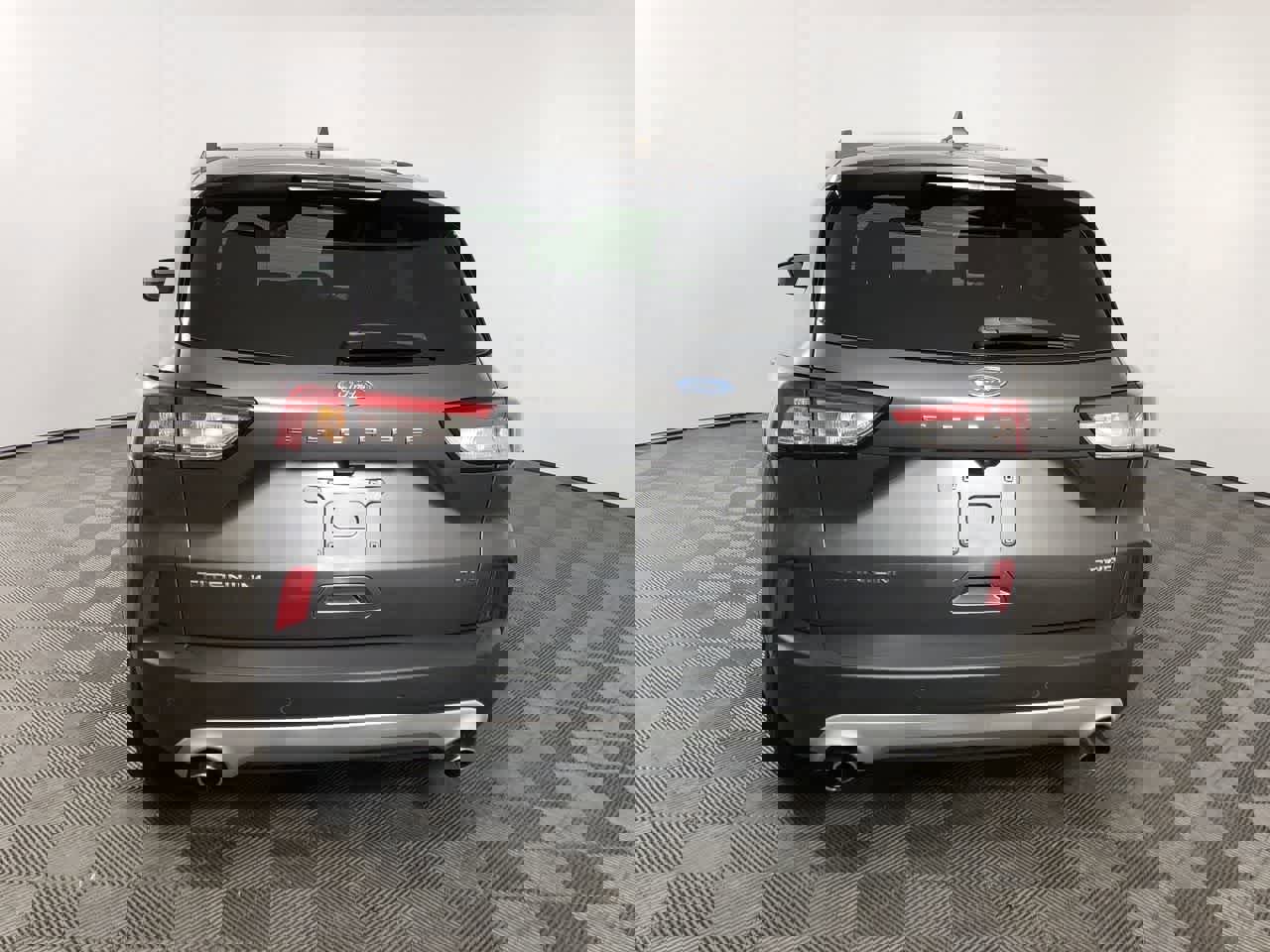 Used 2021 Ford Escape Titanium image 7