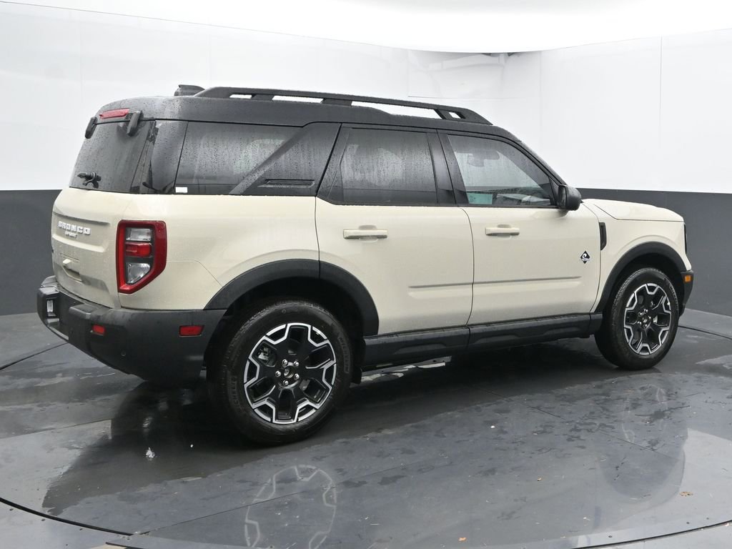 New 2025 Ford Bronco Sport Outer Banks image 10