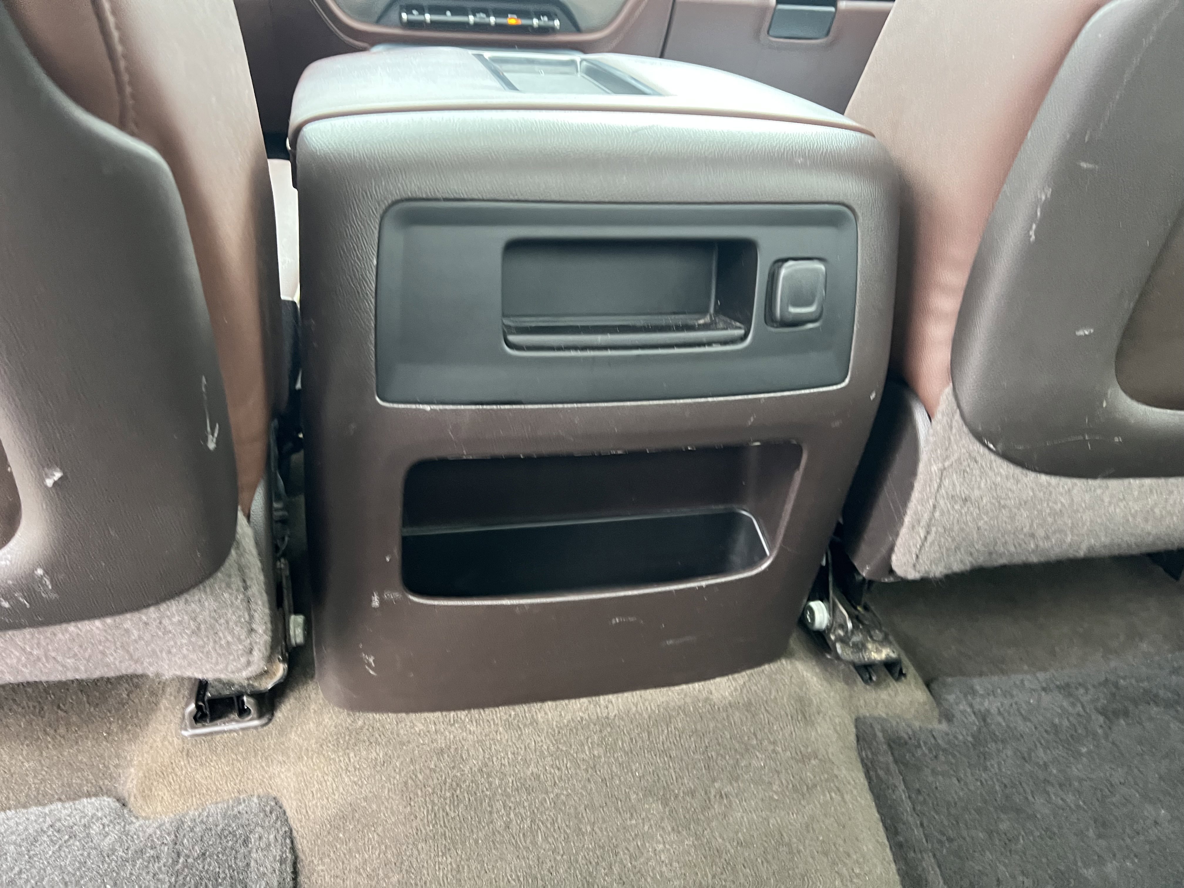 Used 2015 Chevrolet Silverado 1500 High Country w/ High Country Premium Package image 13