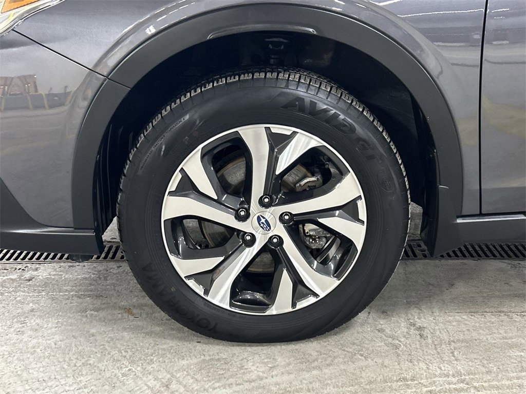Certified 2022 Subaru Outback Limited XT image 10