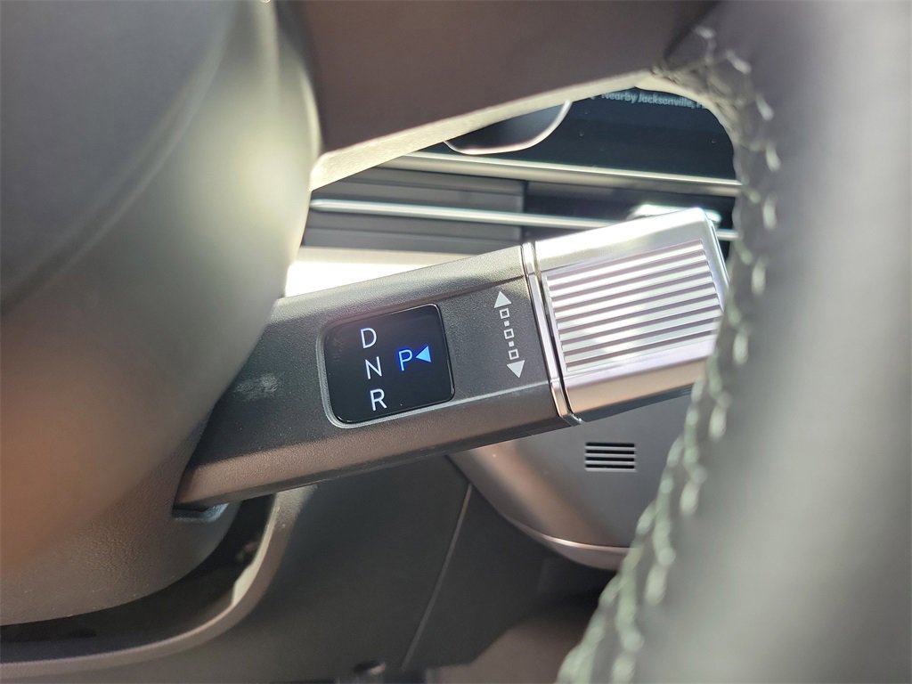 Used 2025 Hyundai Kona SEL image 17