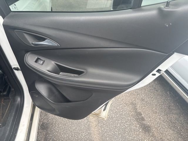 Certified 2022 Buick Encore GX Essence w/ Experience Buick Package AWD/4WD image 41