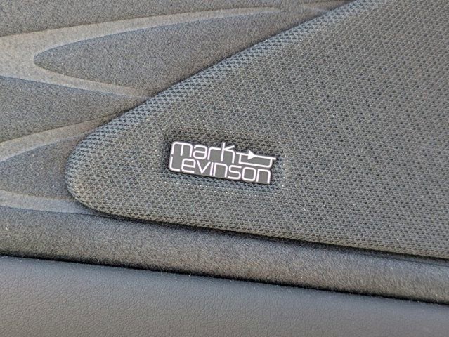 Used 2025 Lexus RX 450h AWD w/ Convenience Package image 15