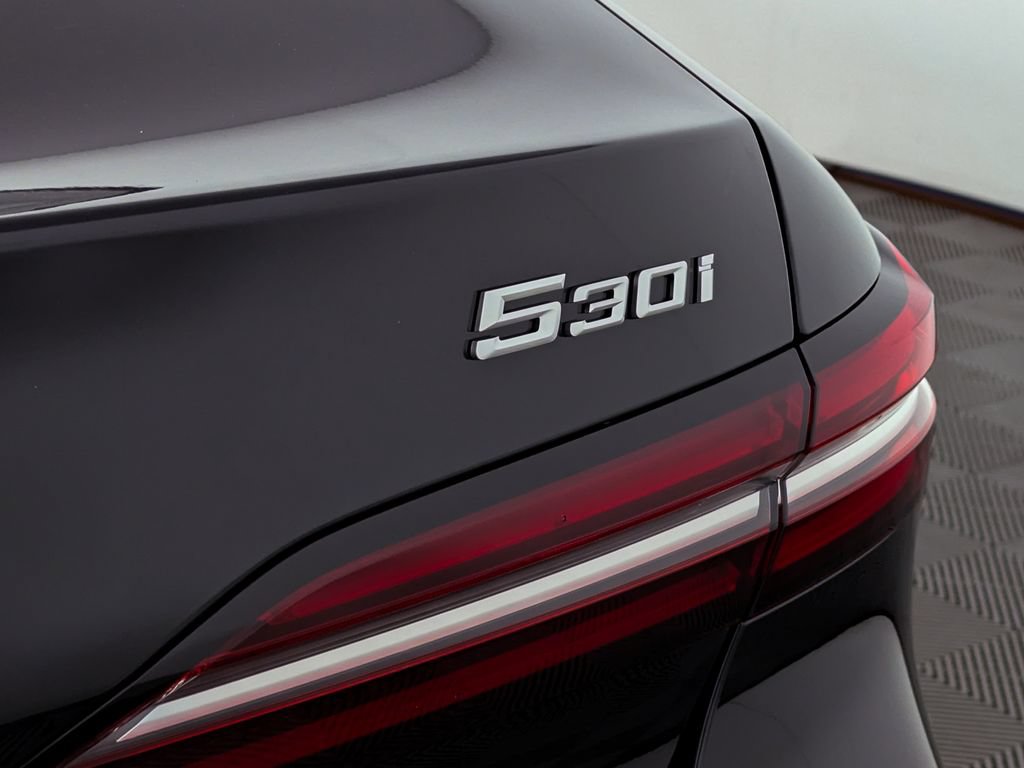 New 2027 BMW 530i xDrive AWD/4WD image 7