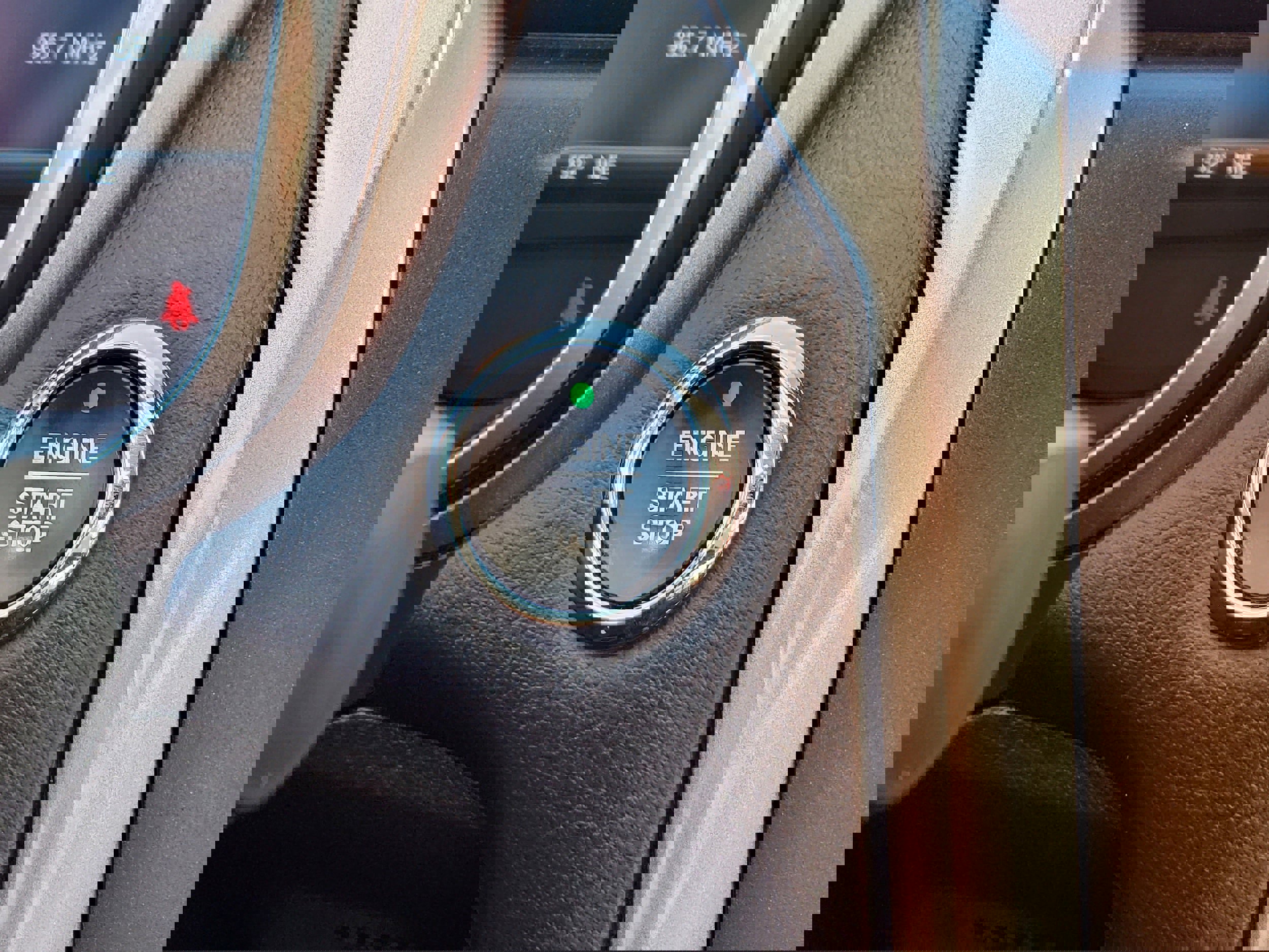 Used 2020 Ford Fusion SE image 20