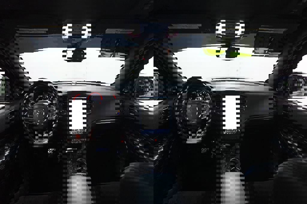 Used 2020 Dodge Durango SRT image 7