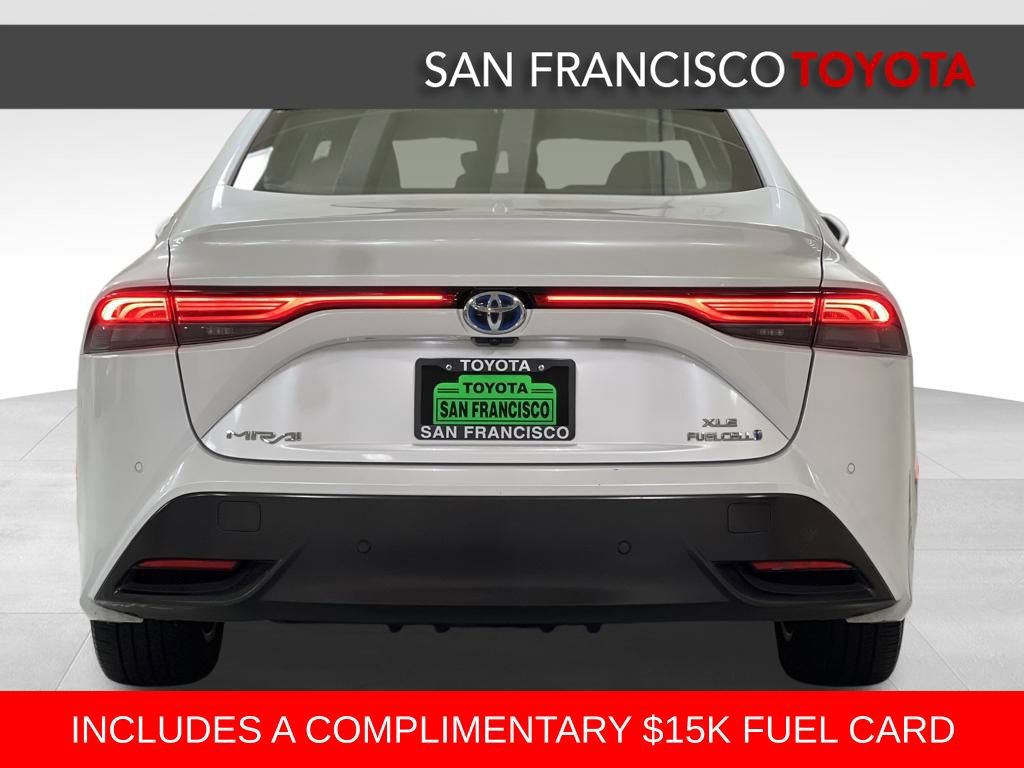 Certified 2022 Toyota Mirai XLE image 4