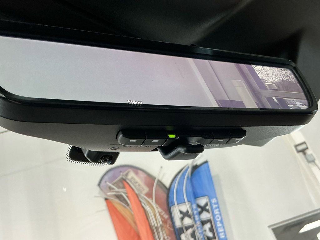 Used 2025 INFINITI QX80 Sensory image 52