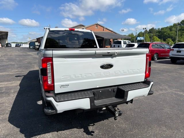 Used 2025 Ford F250 Lariat w/ Black Appearance Package AWD/4WD image 8