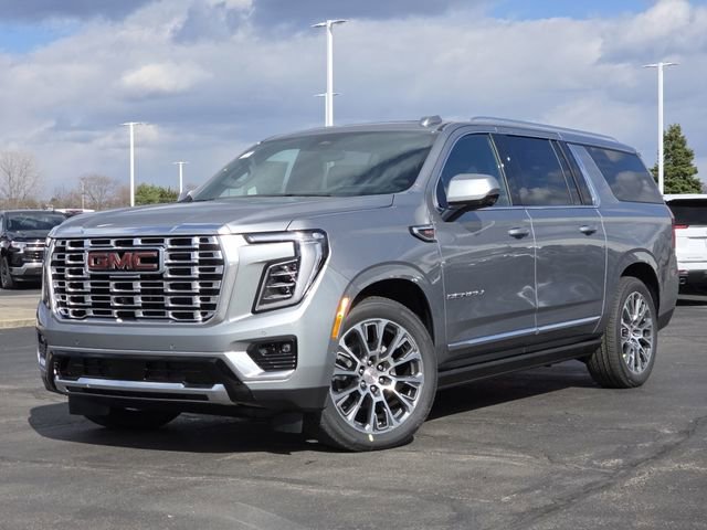 New 2026 GMC Yukon XL Denali w/ Denali Reserve Package image 2