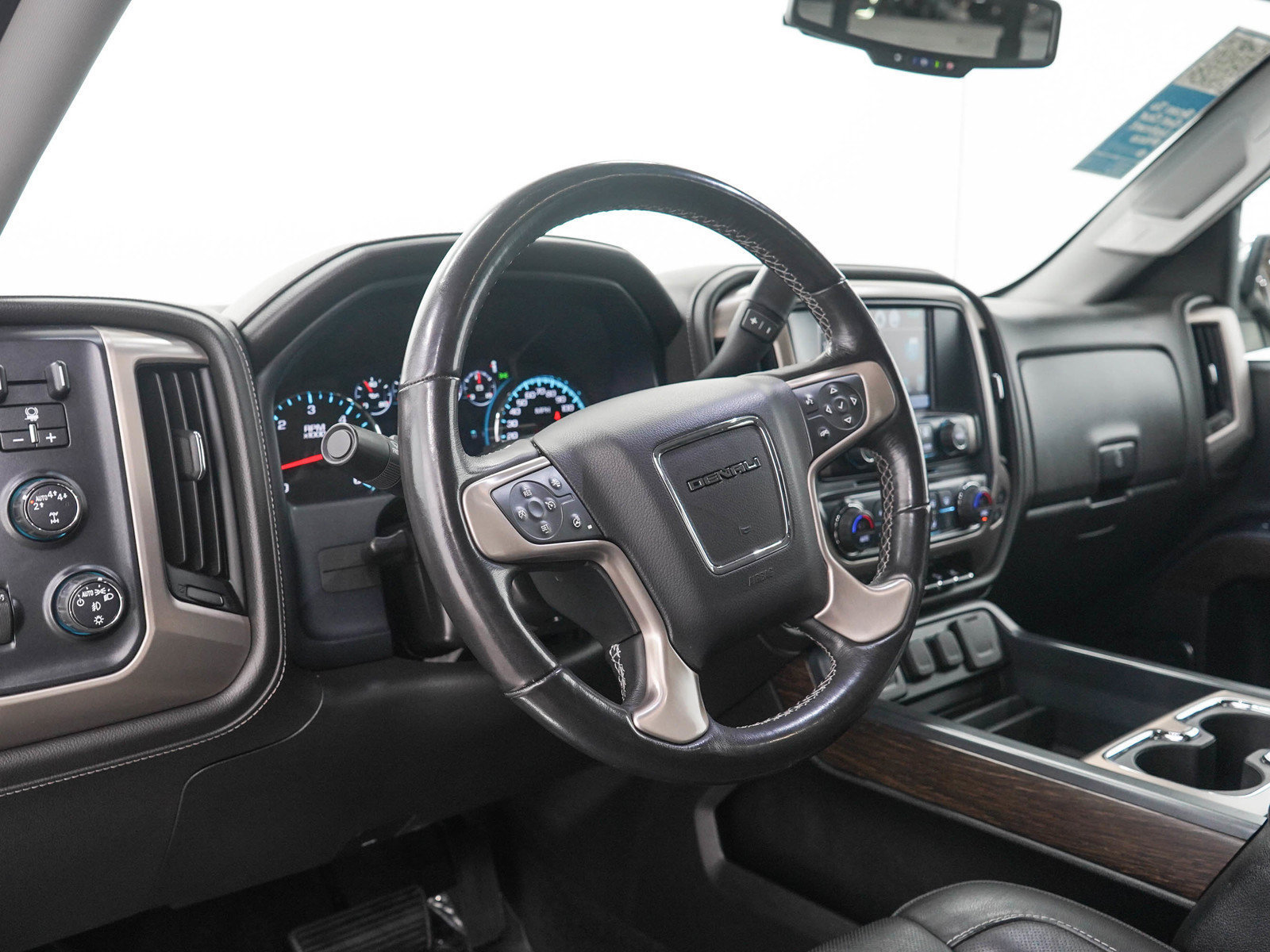 Used 2018 GMC Sierra 1500 Denali w/ Denali Ultimate Package AWD/4WD image 25