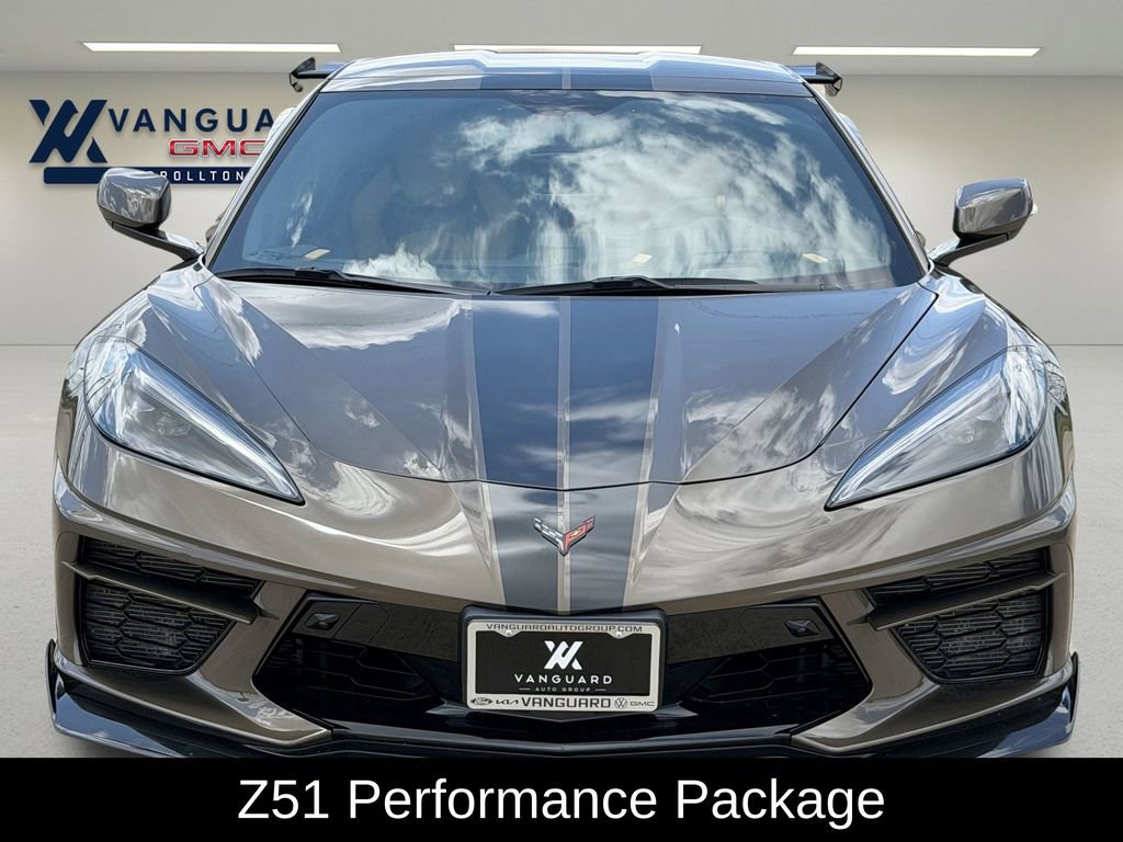 Used 2021 Chevrolet Corvette Stingray Preferred Cpe w/ Z51 Performance Package RWD image 3