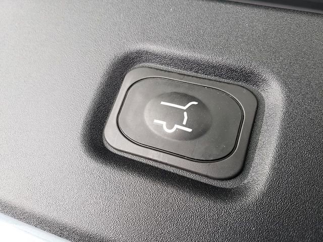 New 2025 Ford Expedition Active image 9