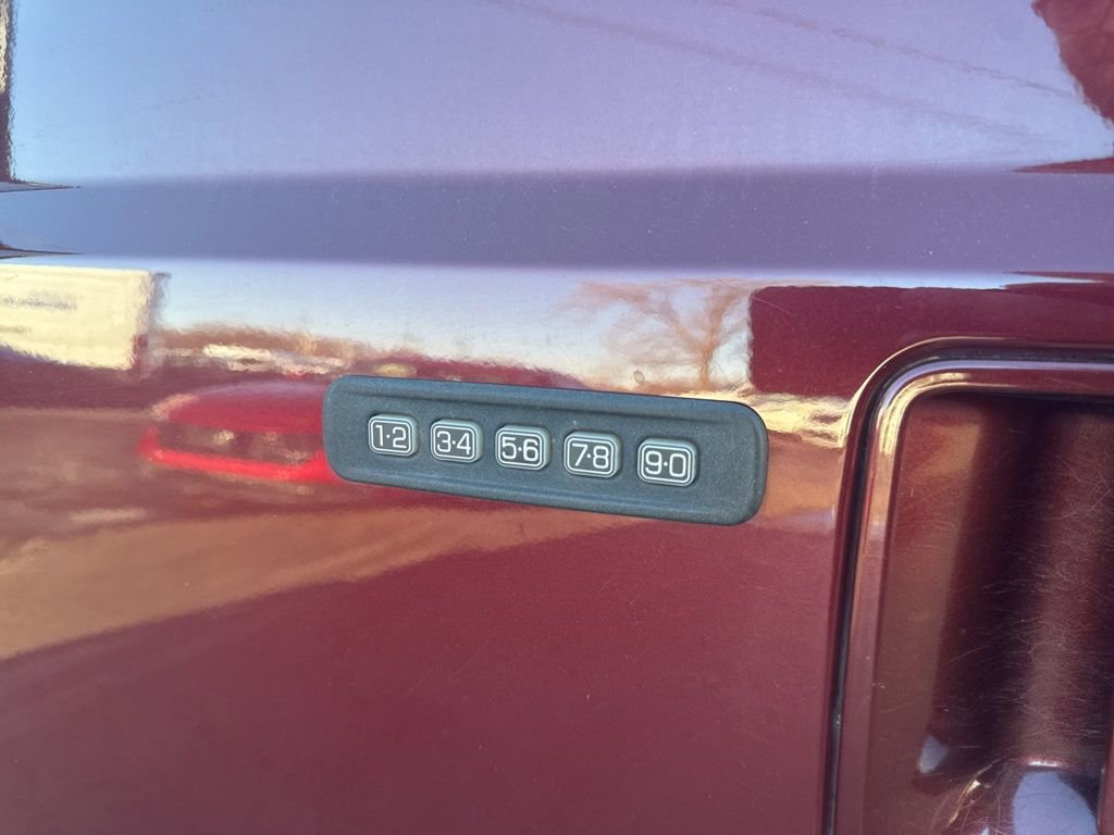 Used 2012 Ford F350 Lariat w/ Lariat Ultimate Pkg image 21