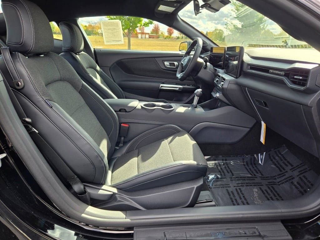New 2026 Ford Mustang EcoBoost image 5