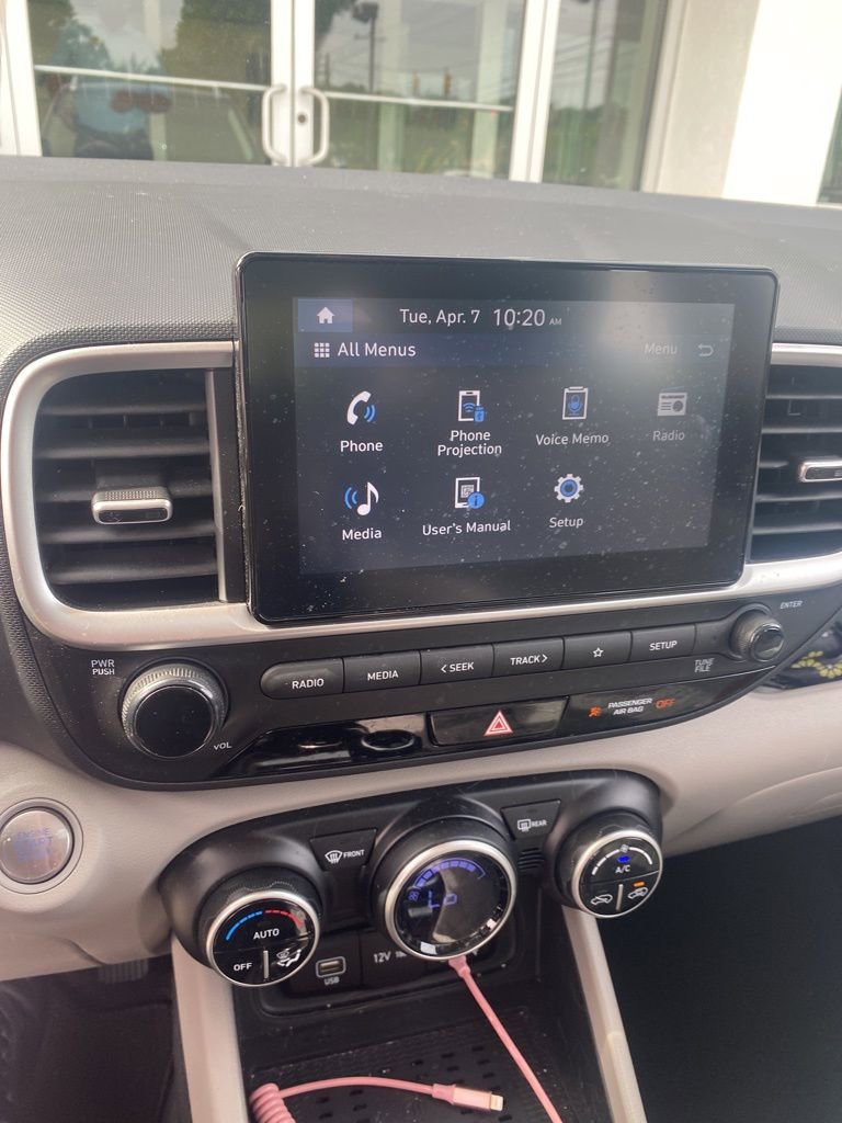 Certified 2026 Hyundai Venue SEL FWD image 7