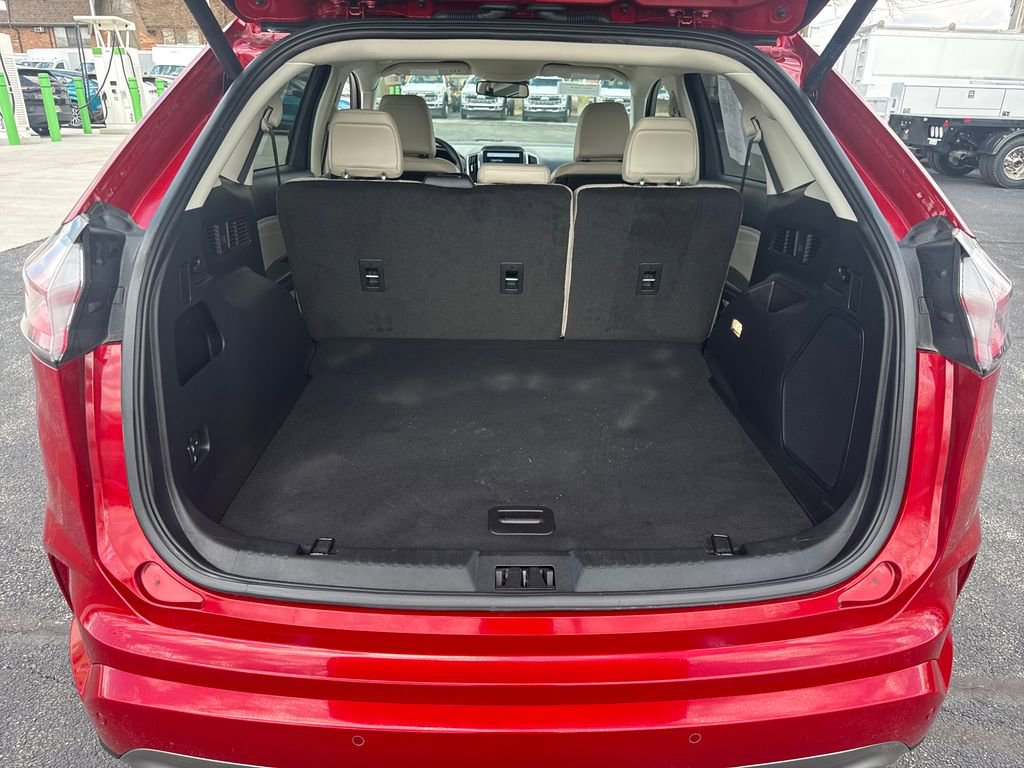 Used 2023 Ford Edge Titanium w/ Equipment Group 301A image 13