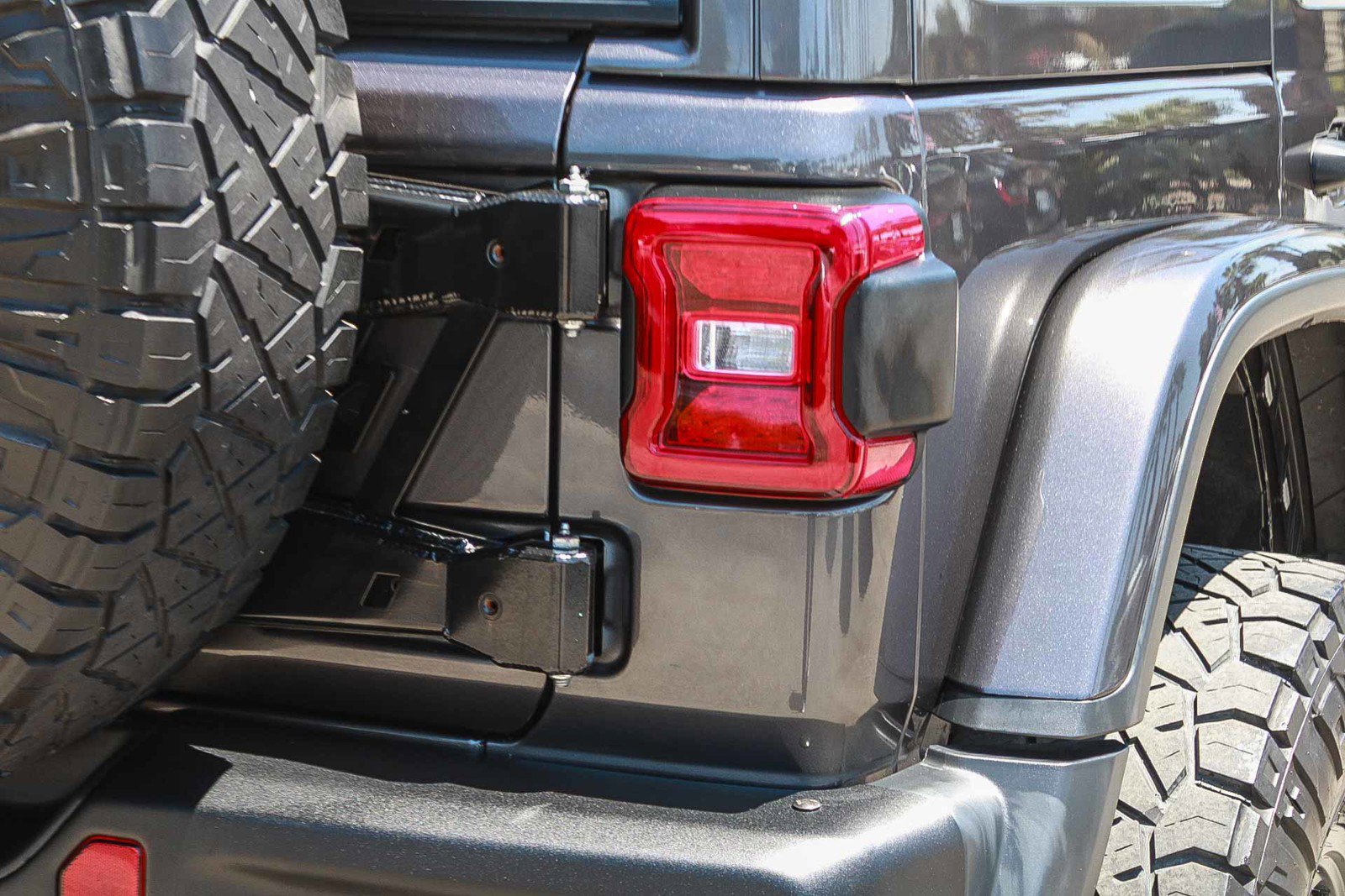 Used 2021 Jeep Wrangler Unlimited Rubicon AWD/4WD image 7