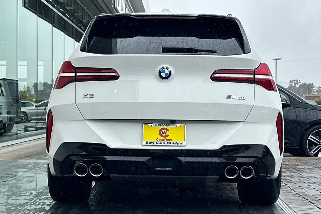 Used 2025 BMW X3 M50 image 4
