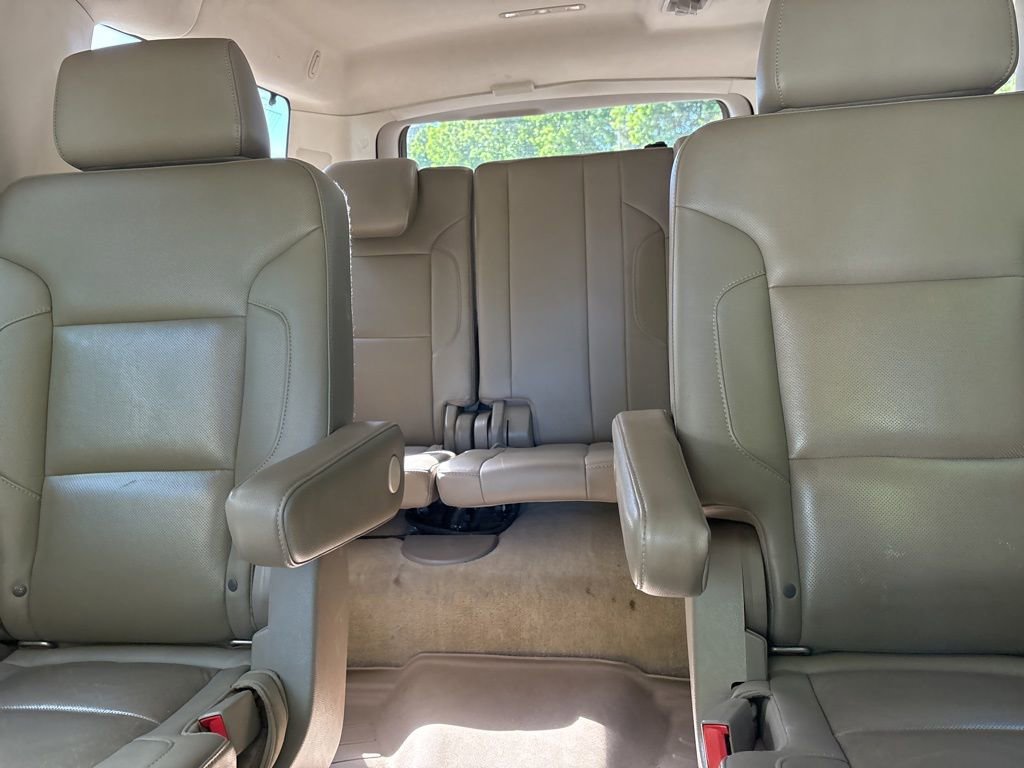 Used 2015 Chevrolet Suburban LTZ AWD/4WD image 13
