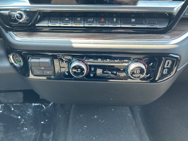 New 2026 GMC Sierra 1500 Elevation image 13