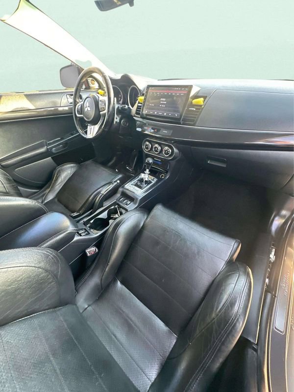 Used 2011 Mitsubishi Lancer Evolution MR image 5