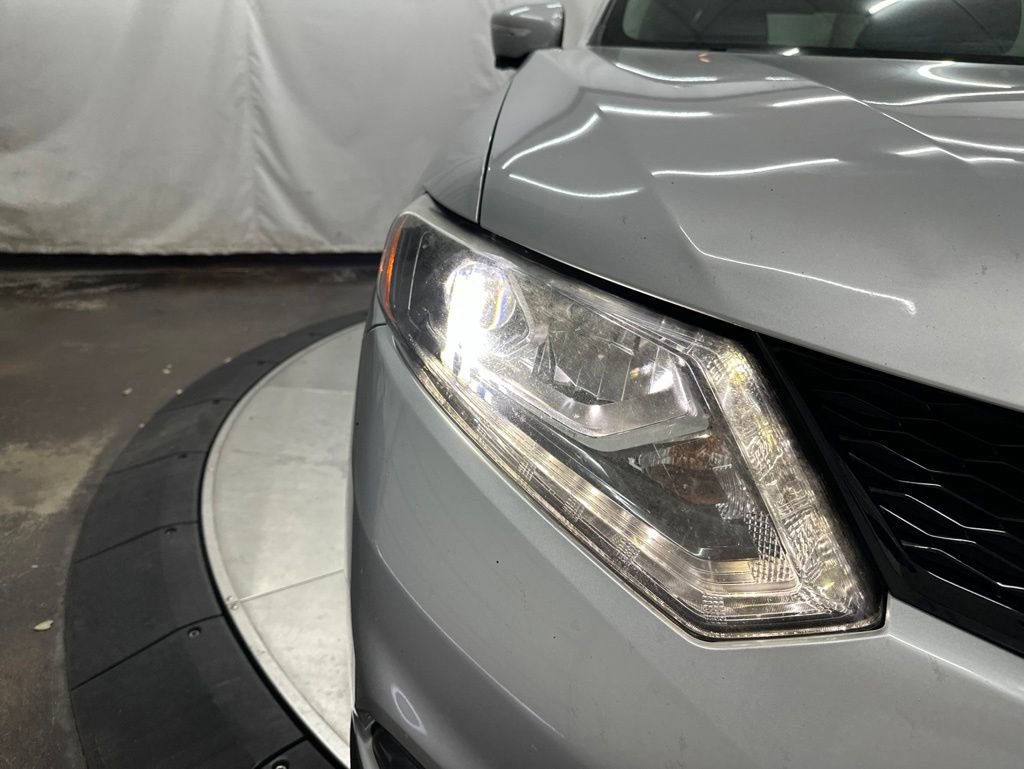 Used 2015 Nissan Rogue SL w/ SL Premium Package FWD image 27