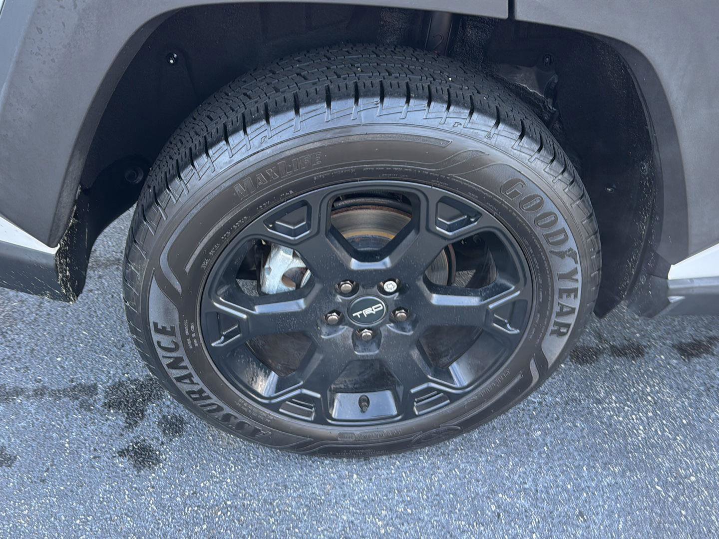 Certified 2020 Toyota RAV4 TRD Off-Road image 35