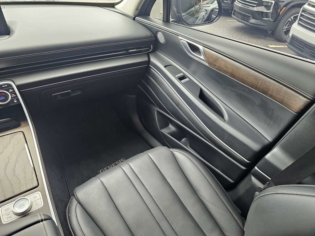 Used 2024 Genesis GV80 2.5T AWD/4WD image 17