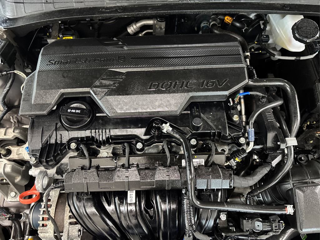 Certified 2024 Hyundai Elantra SEL image 13