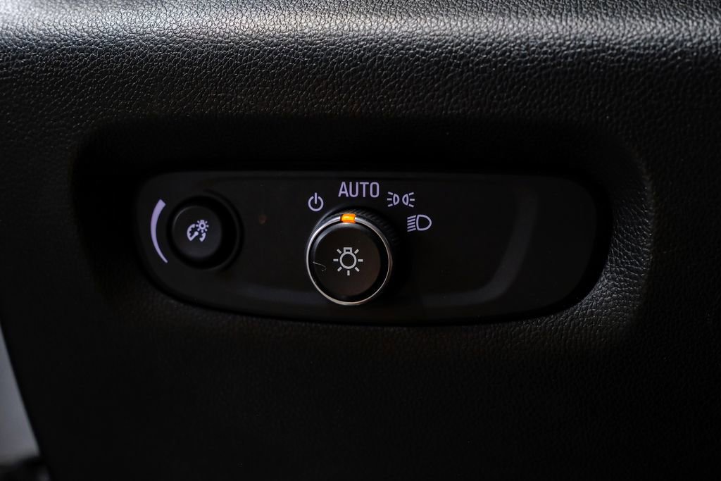 Used 2020 Chevrolet Traverse LS w/ LPO, Blackout Package image 37