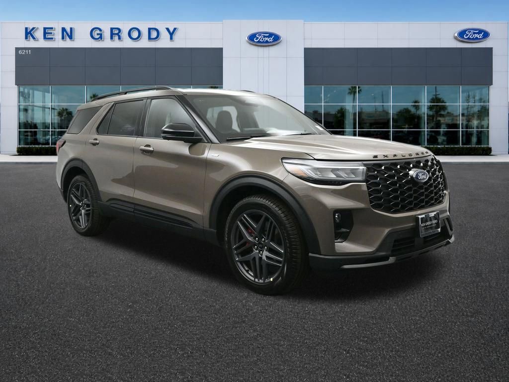 Used 2026 Ford Explorer ST-Line w/ ST-Line Street Pack