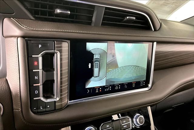 Used 2024 GMC Yukon Denali w/ Advanced Technology Package AWD/4WD image 11