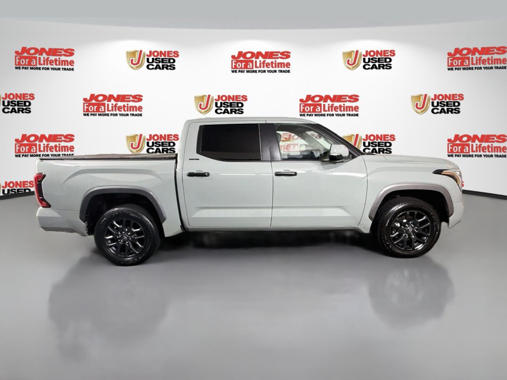 Used 2024 Toyota Tundra Limited AWD/4WD image 15