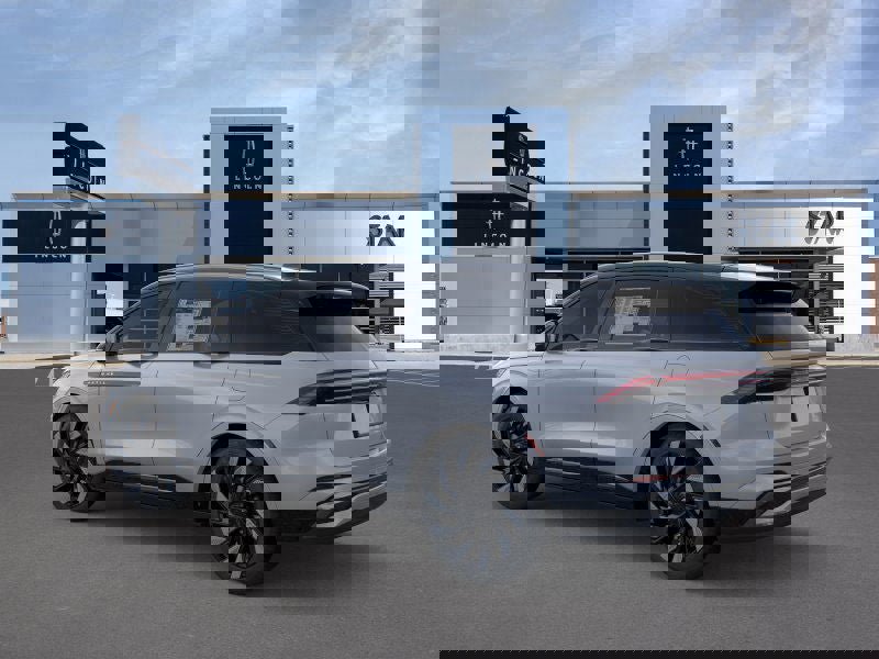 New 2026 Lincoln Nautilus Reserve w/ Jet Appearance Package image 4