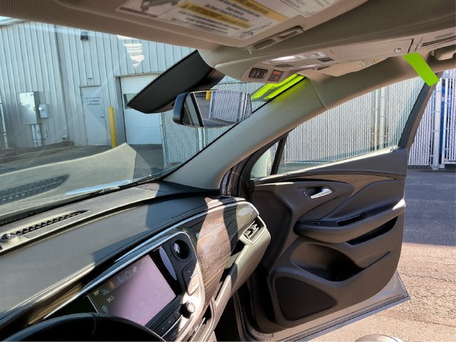 Used 2019 Buick Envision Essence AWD/4WD image 25