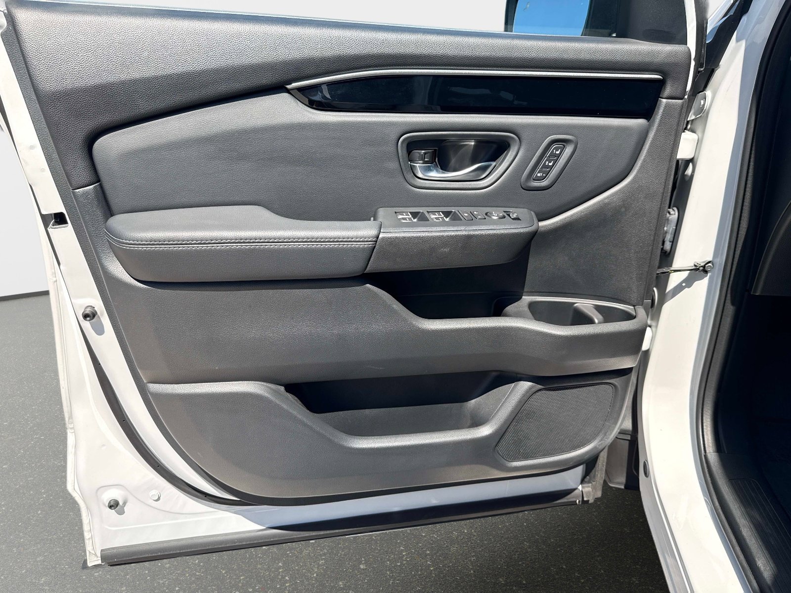 Certified 2023 Honda Pilot Touring image 18